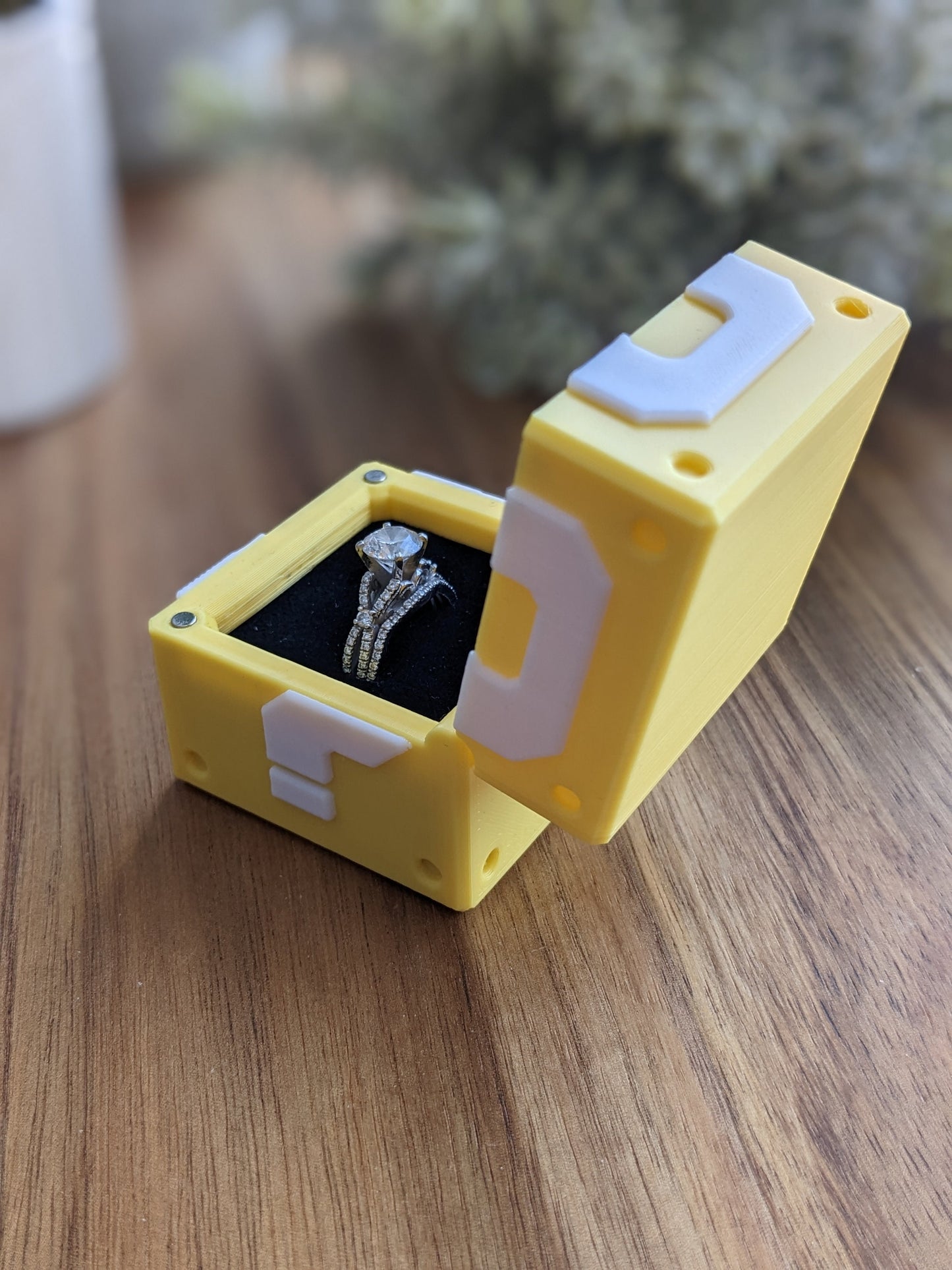 Question Block Ring Box (Proposal, Gift, Ring Bearer, ect)