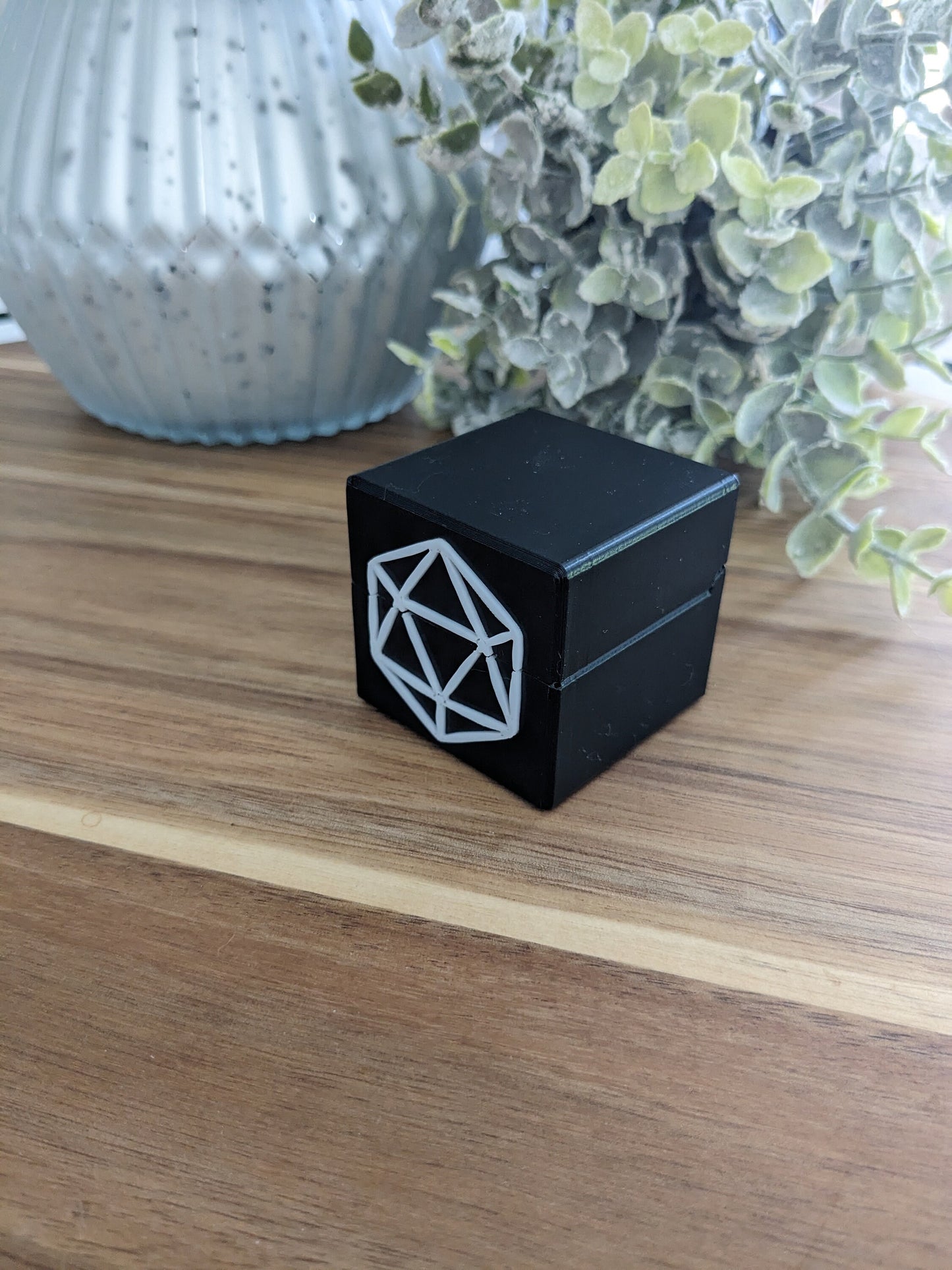 D20 Outline Ring Box (Proposal, Gift, Ring Bearer, ect) 20 sided dice