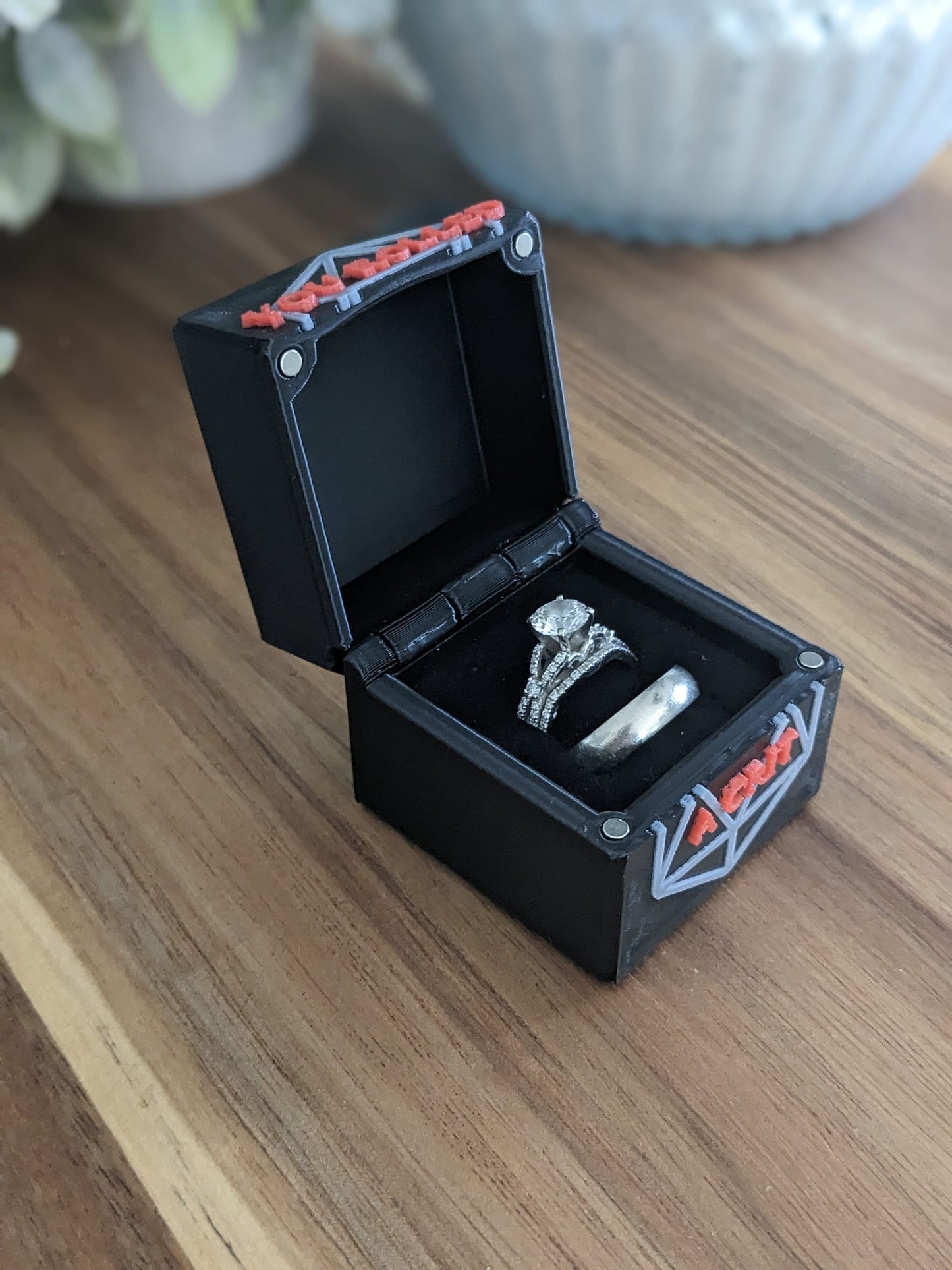 D20 You Rolled a Crit Ring Box (Proposal, Gift, Ring Bearer, ect) 20 sided dice